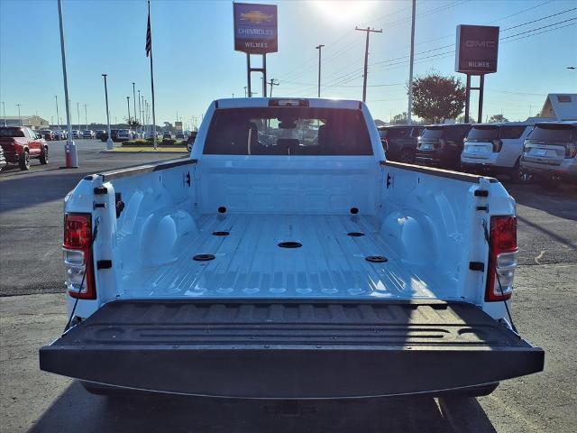 2022 Ram 3500 Big Horn Crew Cab 4x4 8' Box
