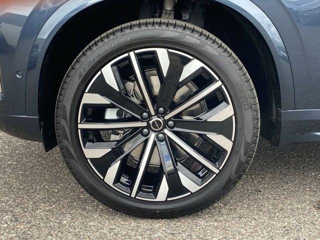 2026 Volvo XC90 Plus, B6 AWD Gas (mild hybrid), Gasoline, Bright, 7 Seats
