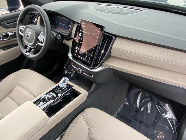 2026 Volvo XC90 Plus, B6 AWD Gas (mild hybrid), Gasoline, Bright, 7 Seats