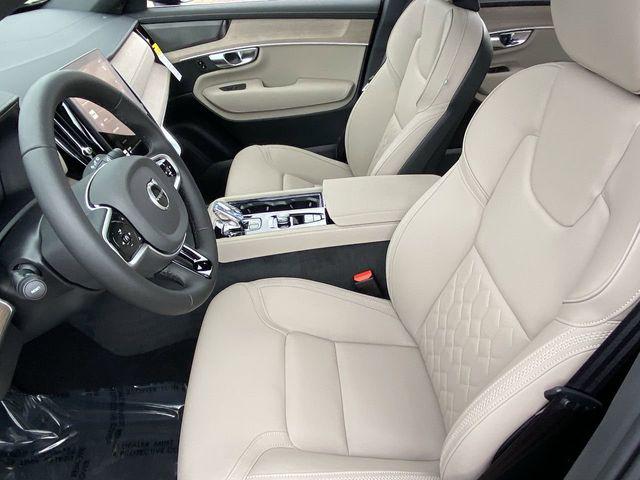 2026 Volvo XC90 Plus, B6 AWD Gas (mild hybrid), Gasoline, Bright, 7 Seats