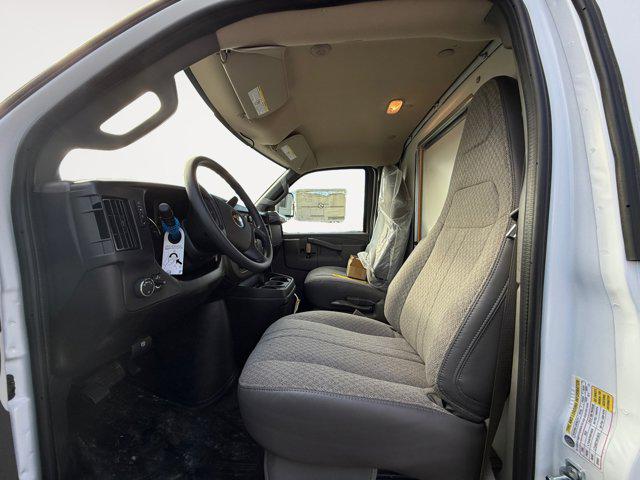 2025 Chevrolet Express Cutaway Work Van