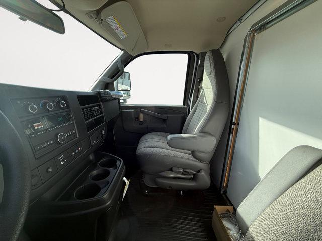 2025 Chevrolet Express Cutaway Work Van