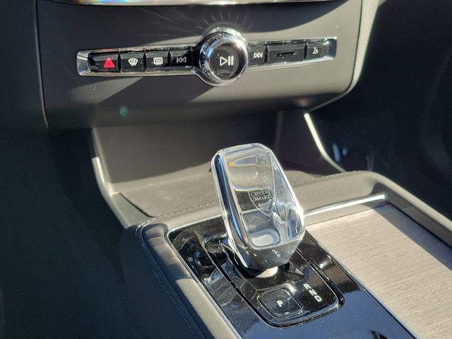 2026 Volvo XC90 B6 Ultra 7-Seater