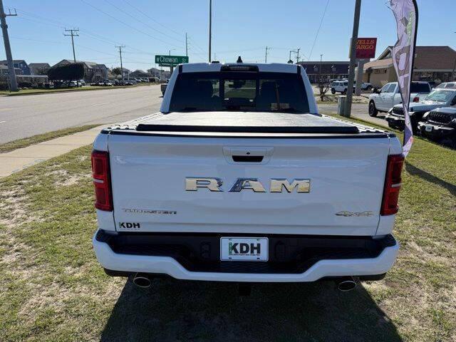 2026 Ram 1500 Tungsten Crew Cab 4x4 5'7" Box