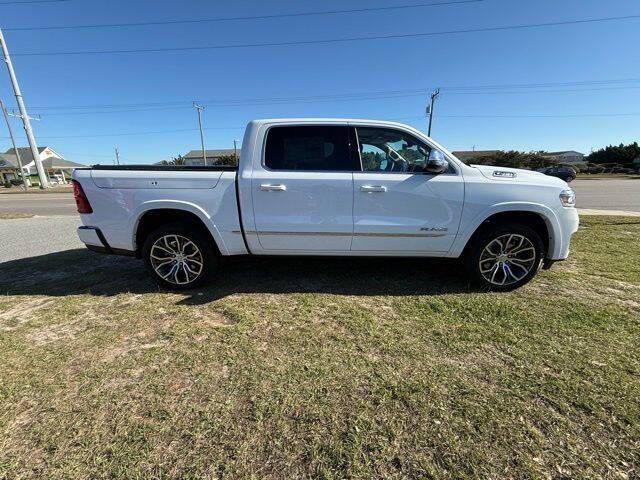 2026 Ram 1500 Tungsten Crew Cab 4x4 5'7" Box