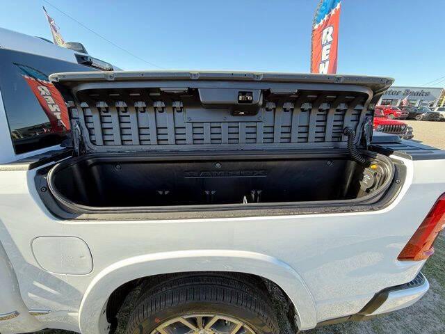 2026 Ram 1500 Tungsten Crew Cab 4x4 5'7" Box