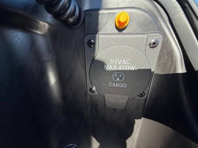 2026 Ram 1500 Tungsten Crew Cab 4x4 5'7" Box