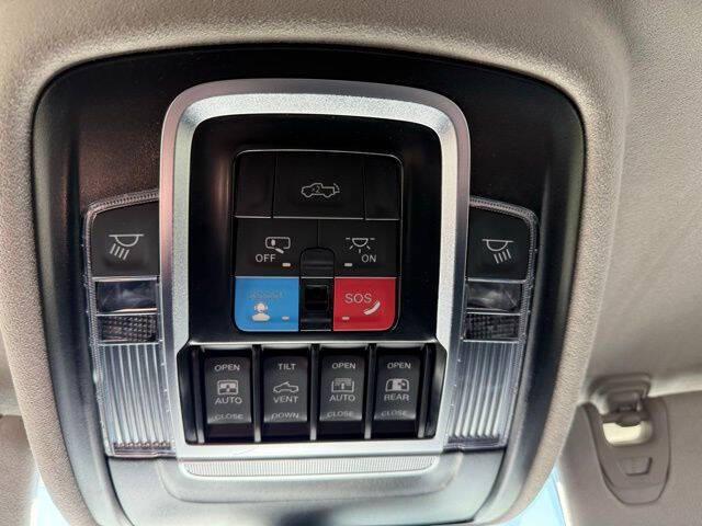 2026 Ram 1500 Tungsten Crew Cab 4x4 5'7" Box