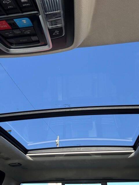 2026 Ram 1500 Tungsten Crew Cab 4x4 5'7" Box