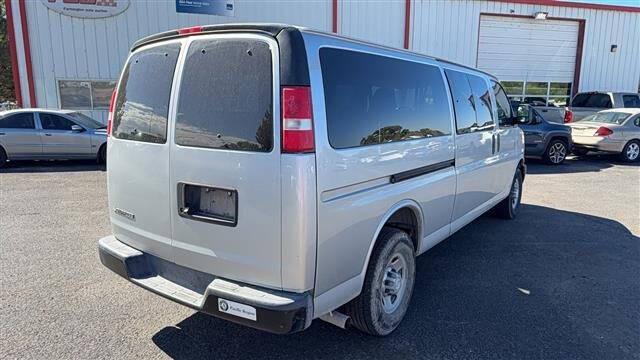 2017 Chevrolet Express LS