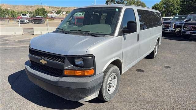 2017 Chevrolet Express LS