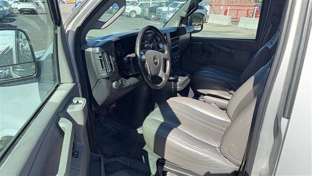 2017 Chevrolet Express LS