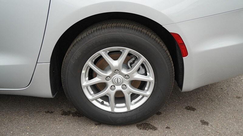 2026 Chrysler Voyager LX