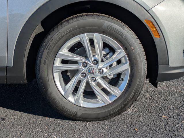 2026 Buick NV Preferred FWD