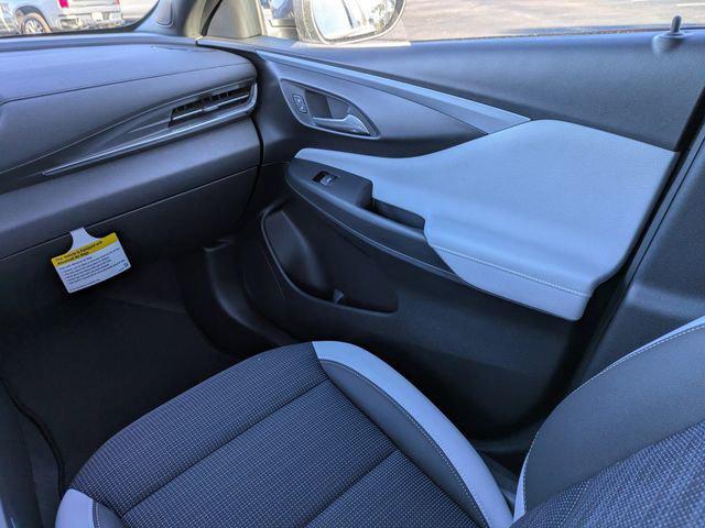 2026 Buick NV Preferred FWD