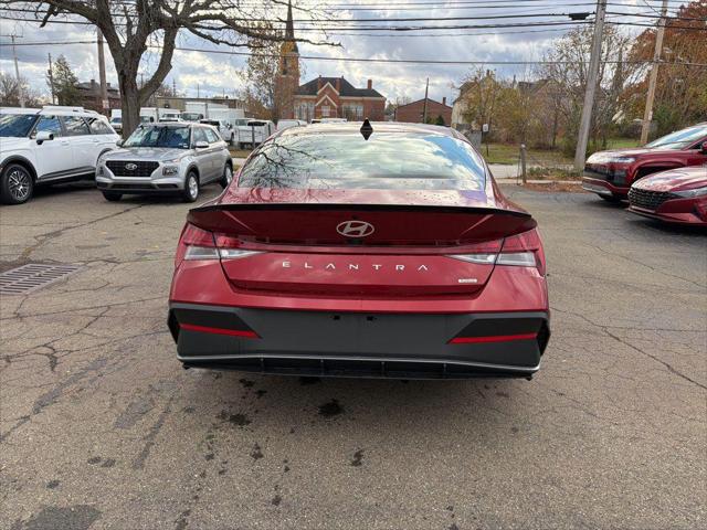 2026 Hyundai Elantra Hybrid SEL Sport