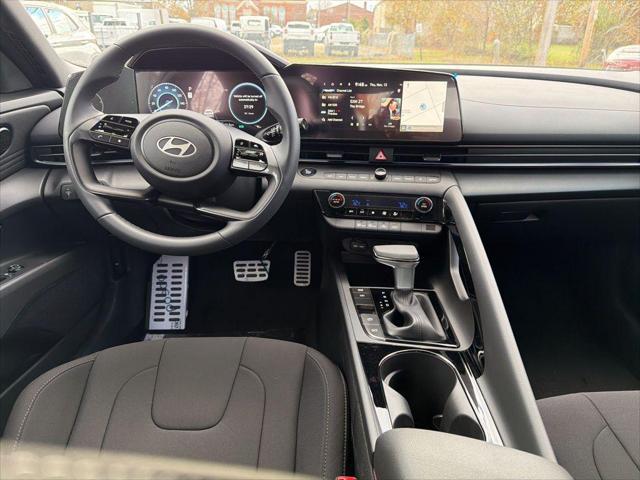 2026 Hyundai Elantra Hybrid SEL Sport
