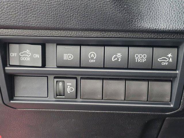 2026 Toyota Tundra SR5 CrewMax 5.5' Bed