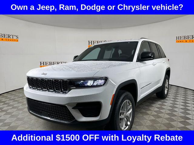 2025 Jeep Grand Cherokee GRAND CHEROKEE LAREDO X 4X2