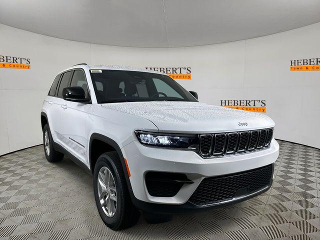 2025 Jeep Grand Cherokee GRAND CHEROKEE LAREDO X 4X2