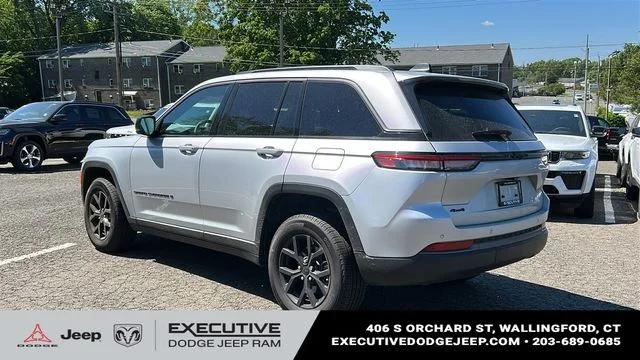 2026 Jeep Grand Cherokee Altitude 4x4