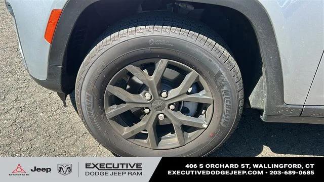 2026 Jeep Grand Cherokee Altitude 4x4