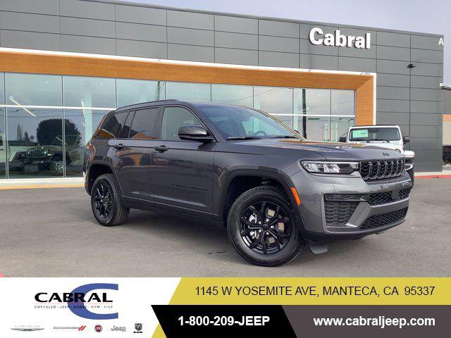 2026 Jeep Grand Cherokee Altitude 4x4 for sale in Manteca, CA