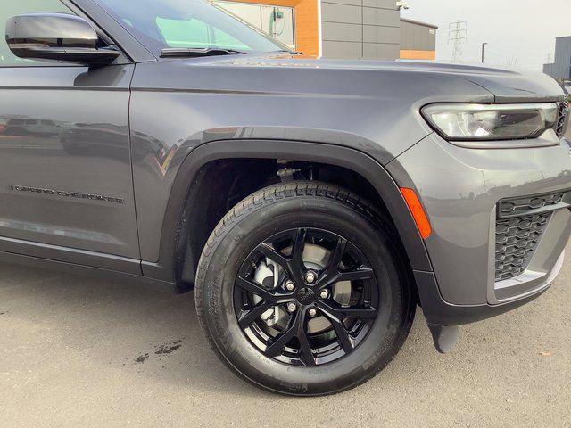 2026 Jeep Grand Cherokee Altitude 4x4