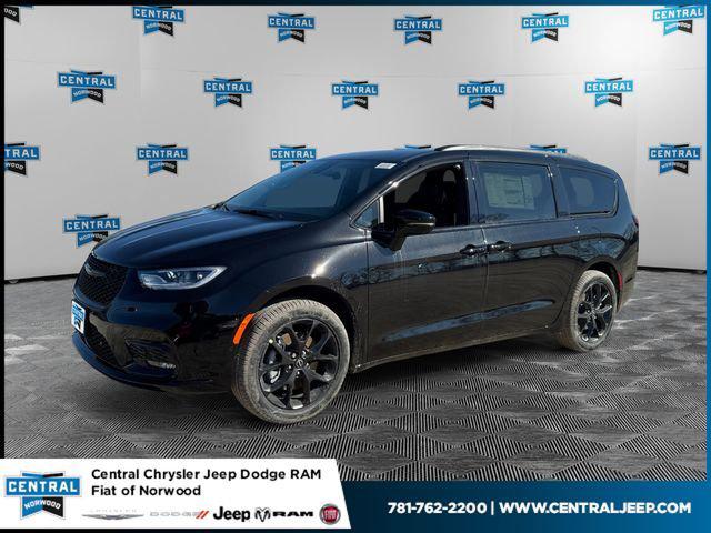 2026 Chrysler Pacifica PACIFICA SELECT AWD