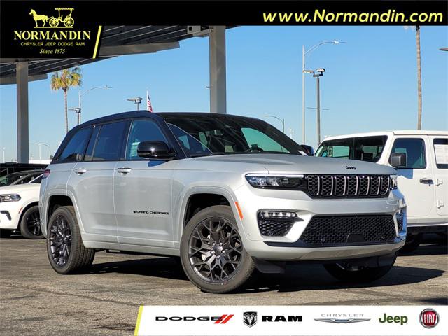 2025 Jeep Grand Cherokee GRAND CHEROKEE SUMMIT RESERVE 4X4