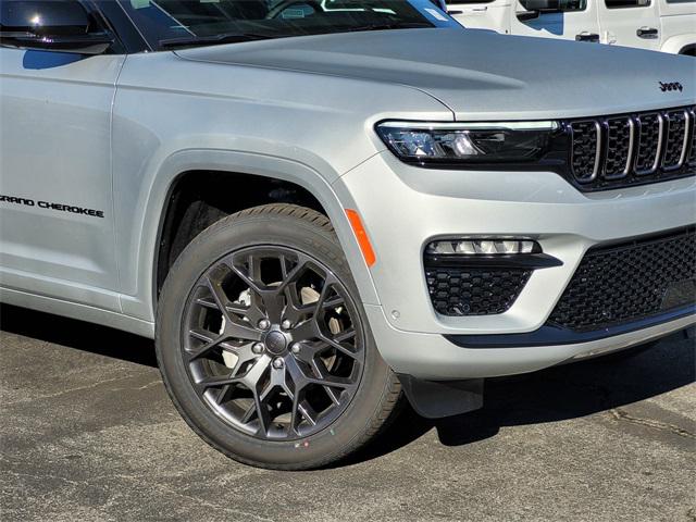 2025 Jeep Grand Cherokee GRAND CHEROKEE SUMMIT RESERVE 4X4