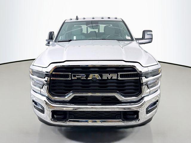 2026 RAM Ram 2500 RAM 2500 TRADESMAN CREW CAB 4X4 64 BOX