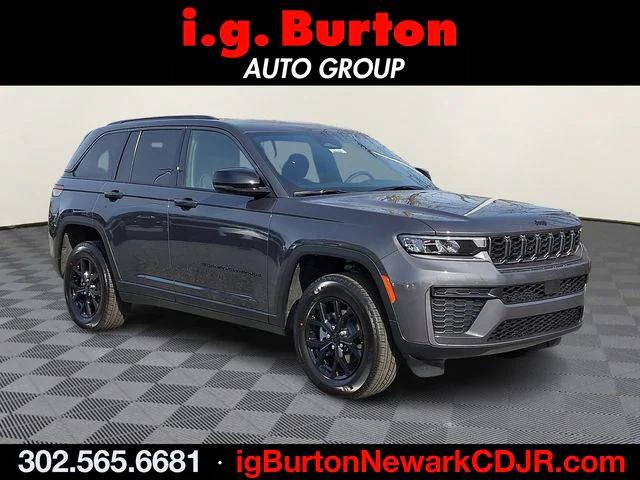 2026 Jeep Grand Cherokee GRAND CHEROKEE LAREDO ALTITUDE 4X4