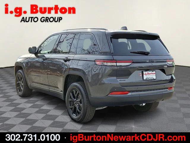 2026 Jeep Grand Cherokee GRAND CHEROKEE LAREDO ALTITUDE 4X4