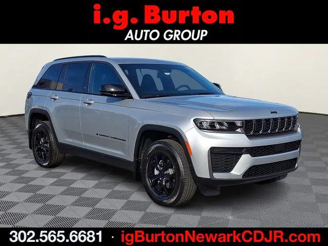 2026 Jeep Grand Cherokee GRAND CHEROKEE LAREDO ALTITUDE 4X4