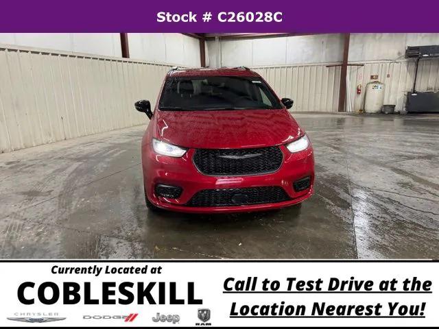 2026 Chrysler Pacifica PACIFICA SELECT AWD