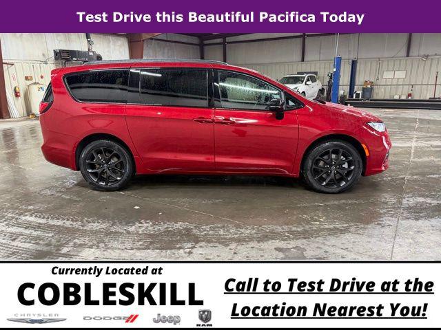 2026 Chrysler Pacifica PACIFICA SELECT AWD 2026 Chrysler Pacifica PACIFICA SELECT AWD