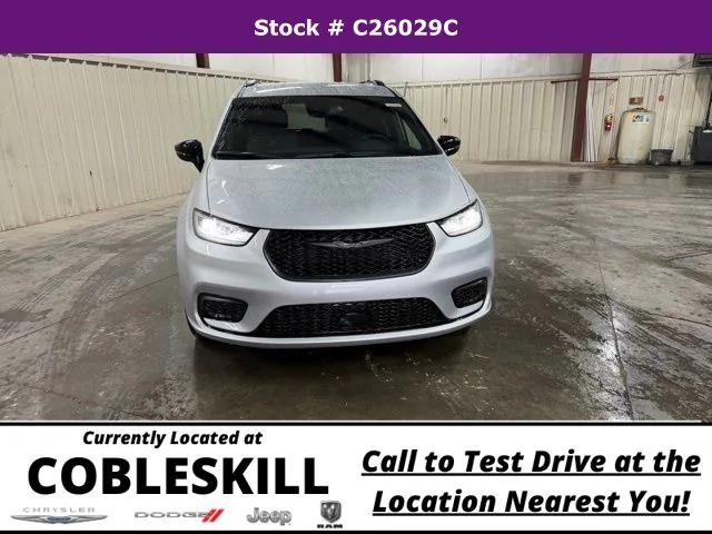 2026 Chrysler Pacifica PACIFICA SELECT AWD