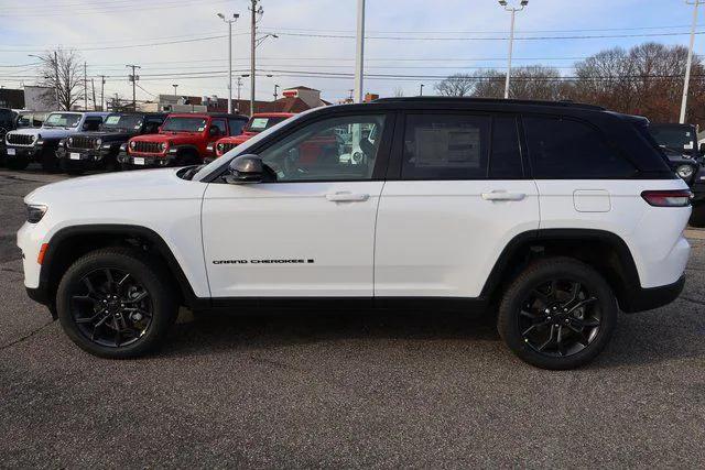 2025 Jeep Grand Cherokee GRAND CHEROKEE LIMITED 4X4