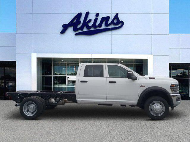 2026 RAM Ram 4500 Chassis Cab RAM 4500 TRADESMAN CHASSIS CREW CAB 4X4 60 CA