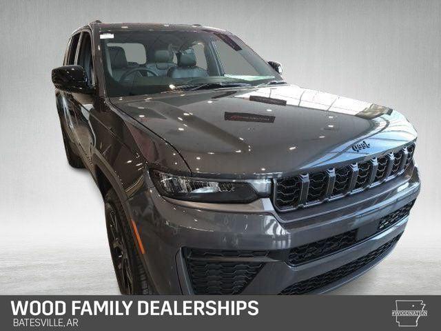 2026 Jeep Grand Cherokee Altitude 4x4 for sale in Batesville, AR