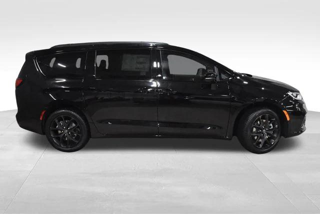 2026 Chrysler Pacifica PACIFICA LIMITED AWD 2026 Chrysler Pacifica PACIFICA LIMITED AWD