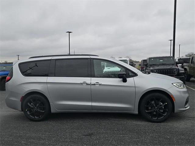 2026 Chrysler Pacifica PACIFICA SELECT 2026 Chrysler Pacifica PACIFICA SELECT