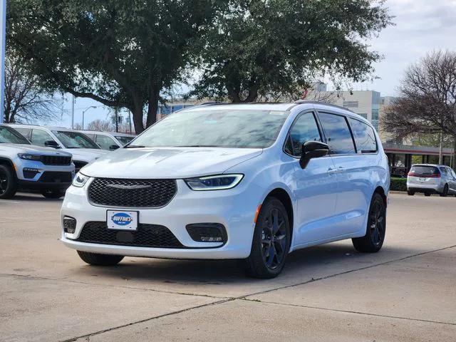 2026 Chrysler Pacifica PACIFICA LIMITED 2026 Chrysler Pacifica PACIFICA LIMITED