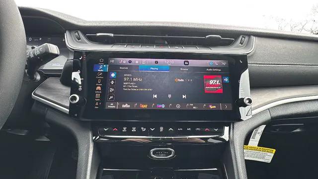 2026 Jeep Grand Cherokee Altitude 4x4