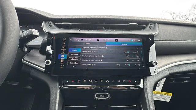 2026 Jeep Grand Cherokee Altitude 4x4