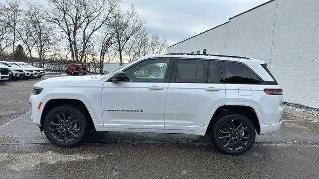 2026 Jeep Grand Cherokee Limited Reserve