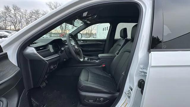 2026 Jeep Grand Cherokee Limited Reserve