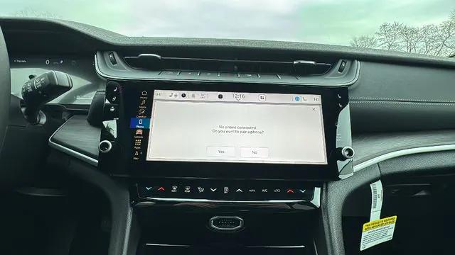 2026 Jeep Grand Cherokee Limited Reserve