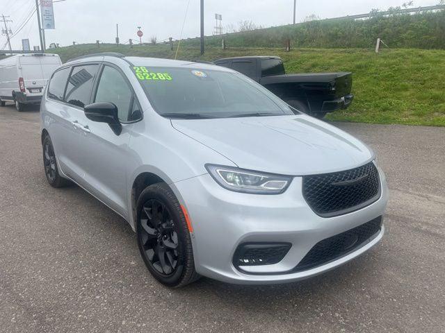 2026 Chrysler Pacifica PACIFICA SELECT AWD 2026 Chrysler Pacifica PACIFICA SELECT AWD
